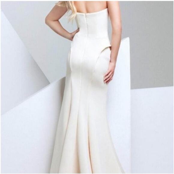 Tony Bowls Paris Cream Strapless Bodycon Mermaid Ball Gown Prom Dress Women's 2 - Picture 4 of 14